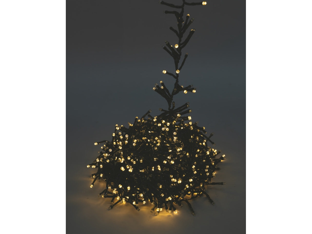 Catena di luci 300led 15+5mt flash bianco caldo cavo verde con trasformatore per uso esterno