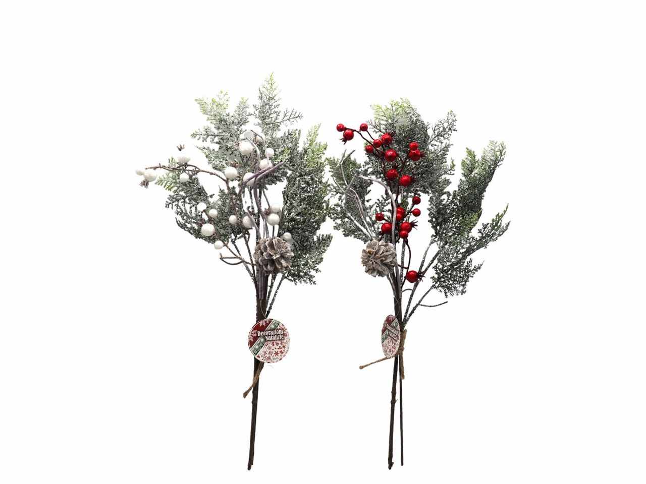 Ramo c/aghi pino c/bacche floccate bianche/rosse+pigna 52,5cm