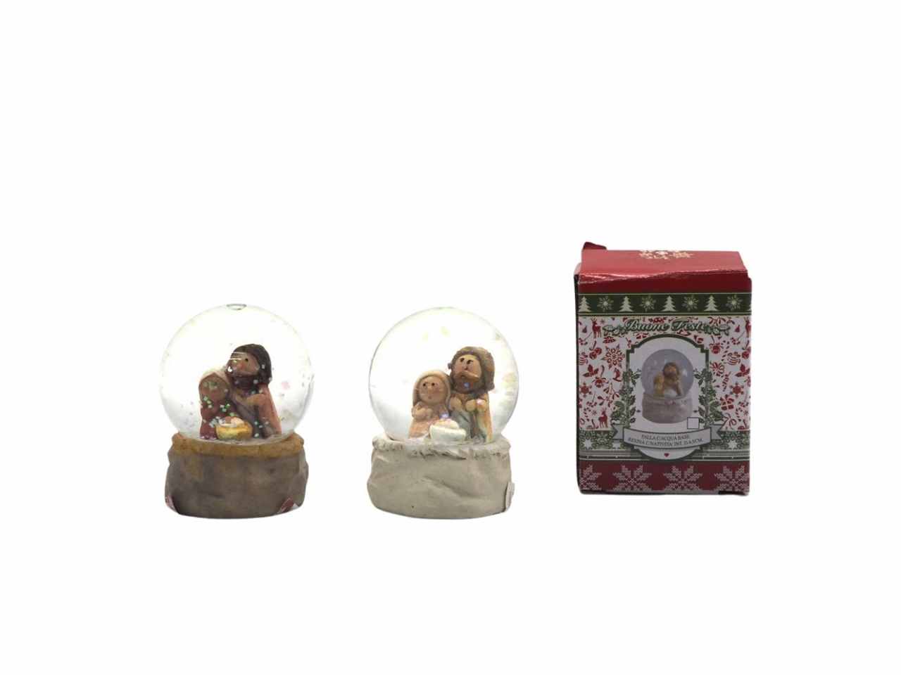 Palla c/acqua base resina c/nativita' int. d.4,5cm 2ass.ti