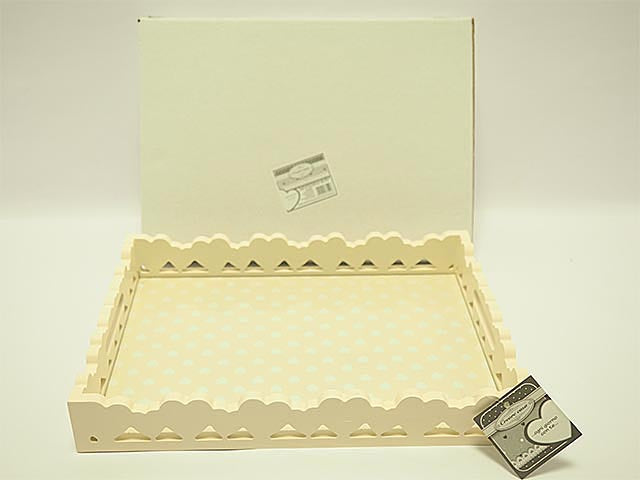 Vassoio legno con dis.traforato 24x34cm