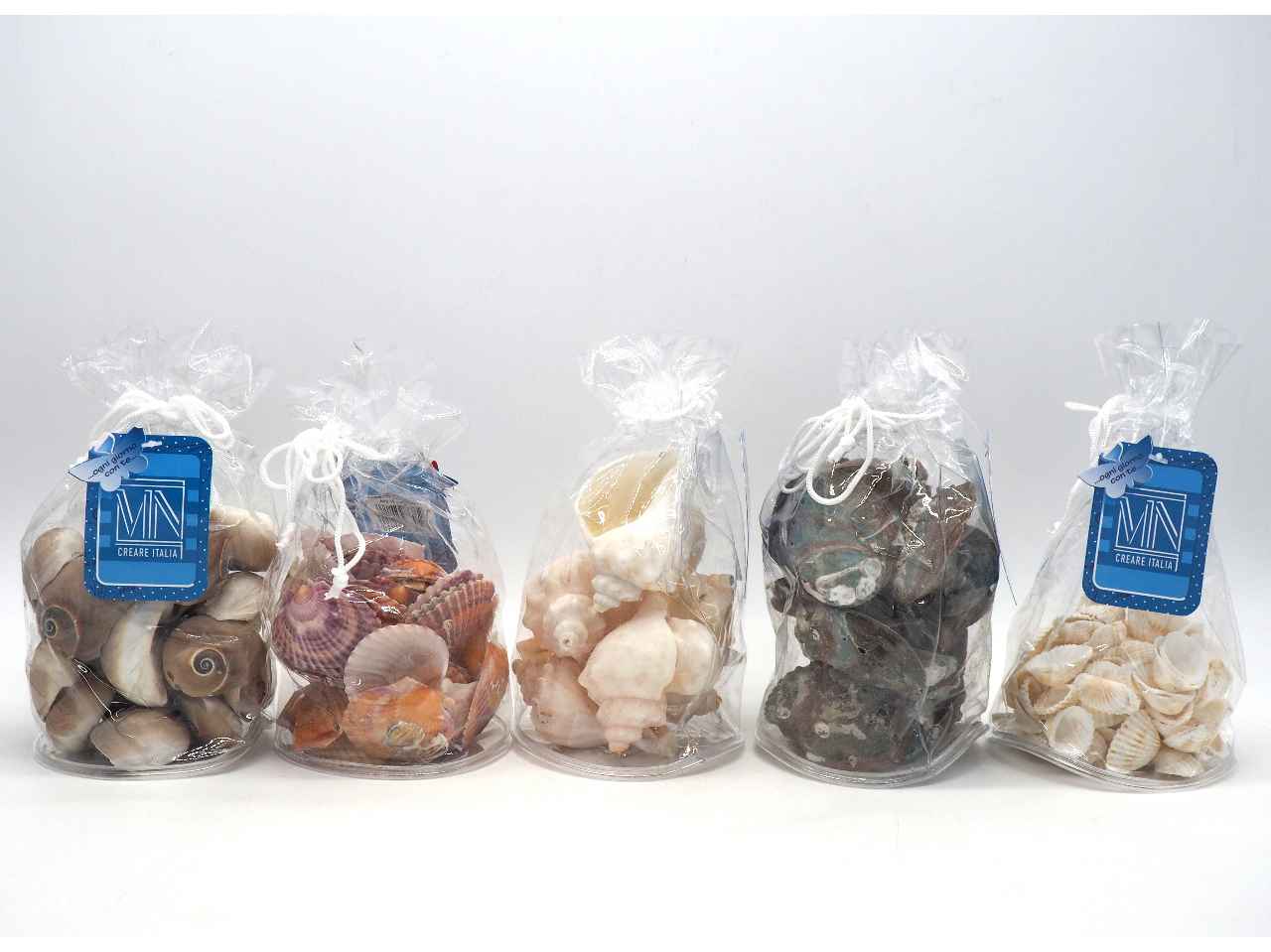 Sacchetto con conchiglie assortite h.11xd.8cm 200gr