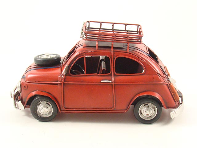 Auto in metallo media