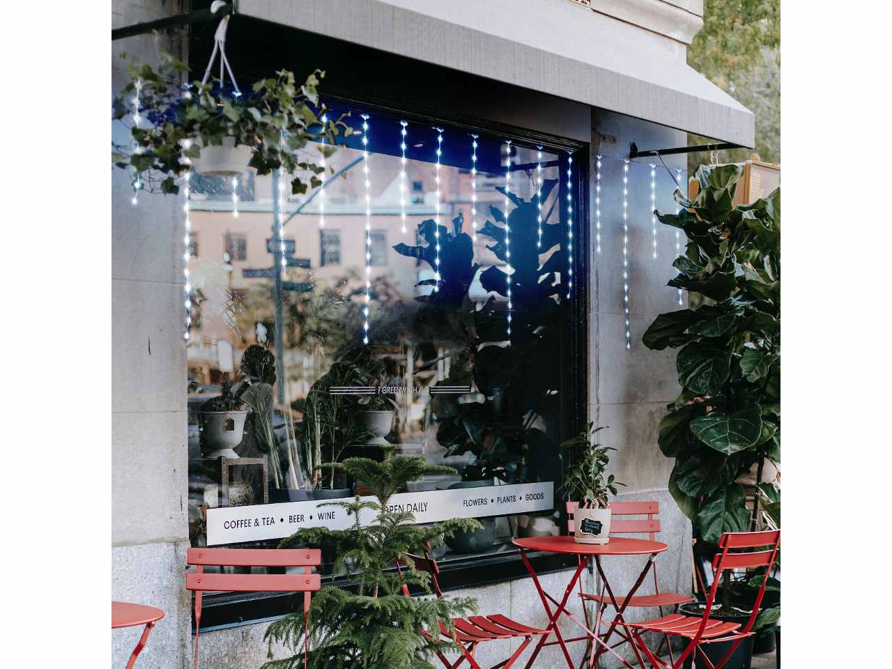 Tenda 220led bianco freddo 304x80cm uso esterno