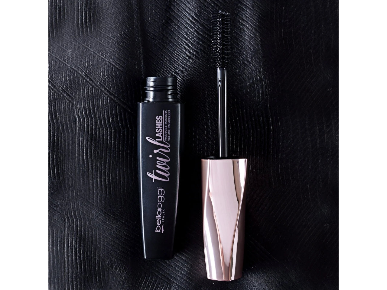 Mascara twirl lashes
