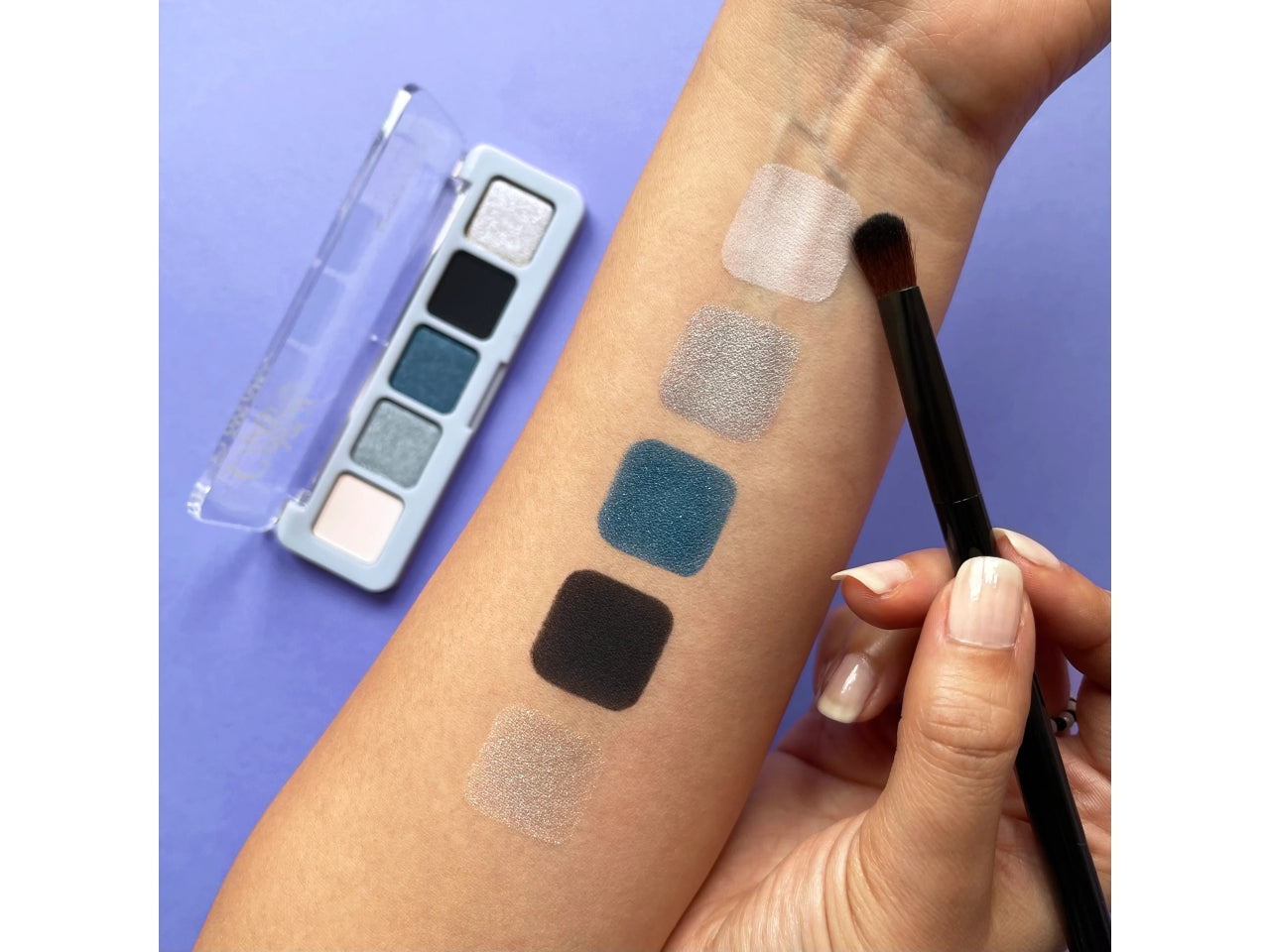 Palette occhi ombretto - Color Affair - 5 Colori, Matte e Perlati, Sfumature Infinite - Grey - Bellaoggi