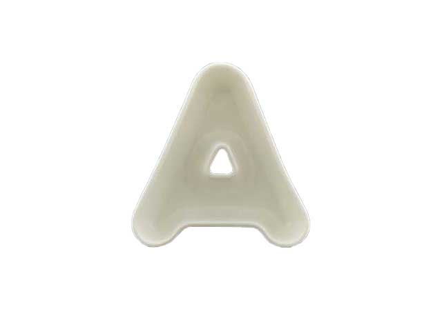 Porcellana bianca lettera a 1256001