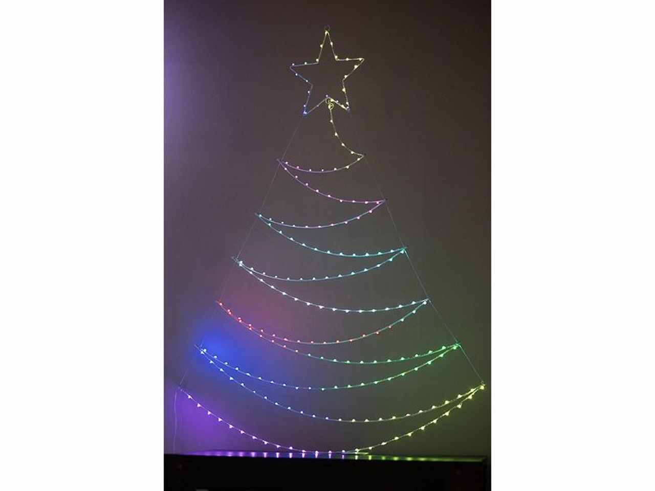 Albero di natale con luci rgb $