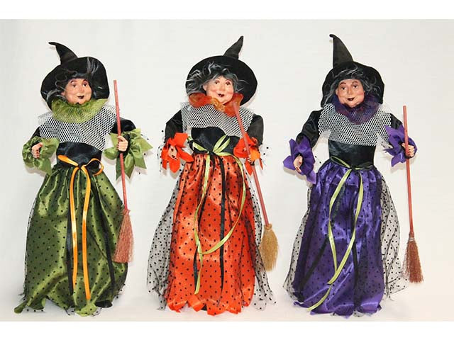 Befana 17x40cm con abiti raso samanta 648