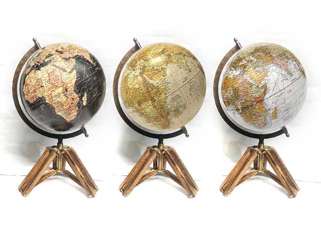 Mappamondo c/piedistallo legno 18782