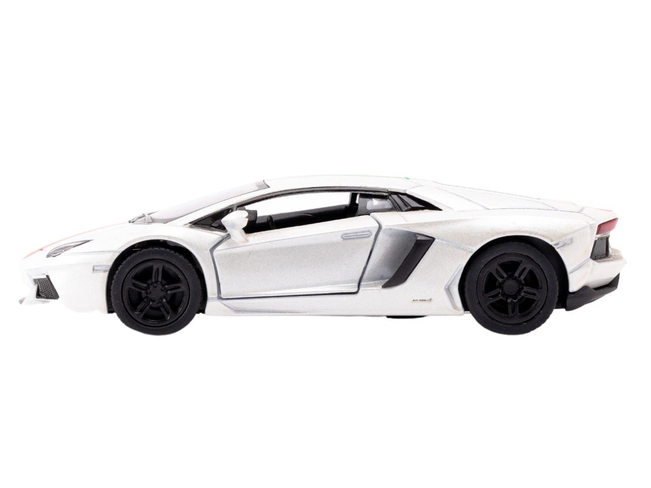 Auto lamborghini aventador 17083