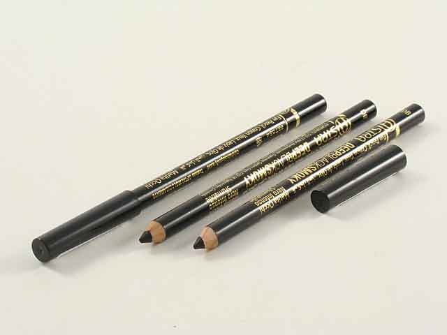 Matita nero intenso black 00826