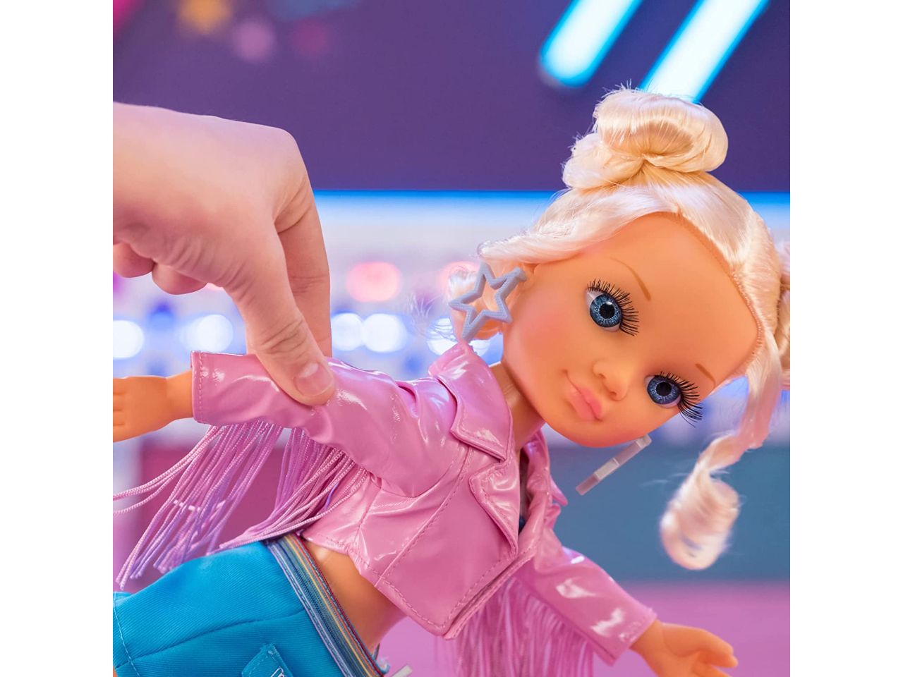 Nancy a day at the roller dance