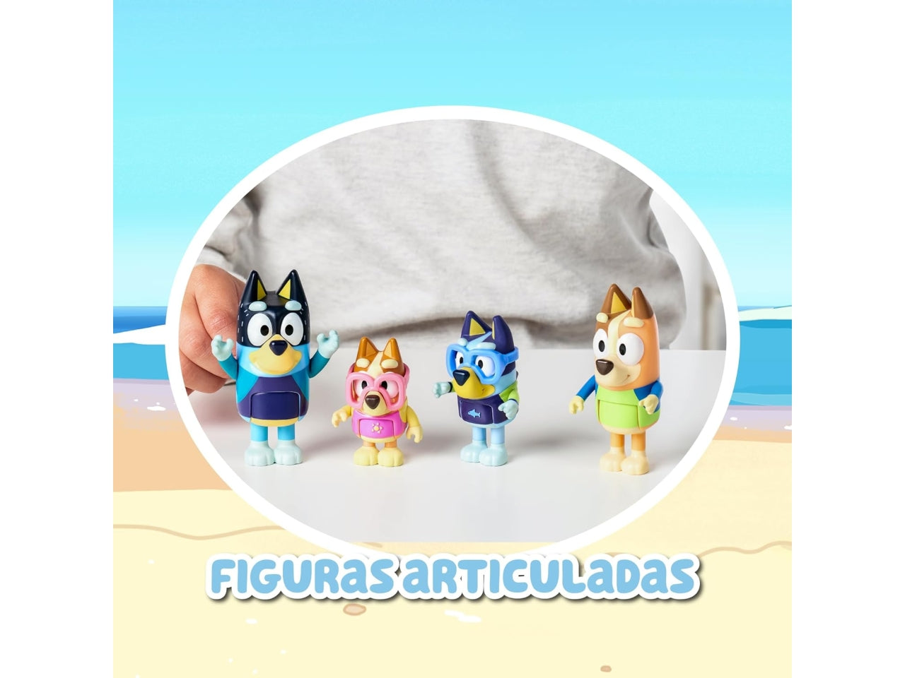 Bluey - Set Da 4 Personaggi Articolati Della Famiglia Bluey Con Accessori A Tema Beach Per Ricreare Le Avventure Della Serie, Per Bambini A Partire Dai 3 Anni - Giochi Preziosi