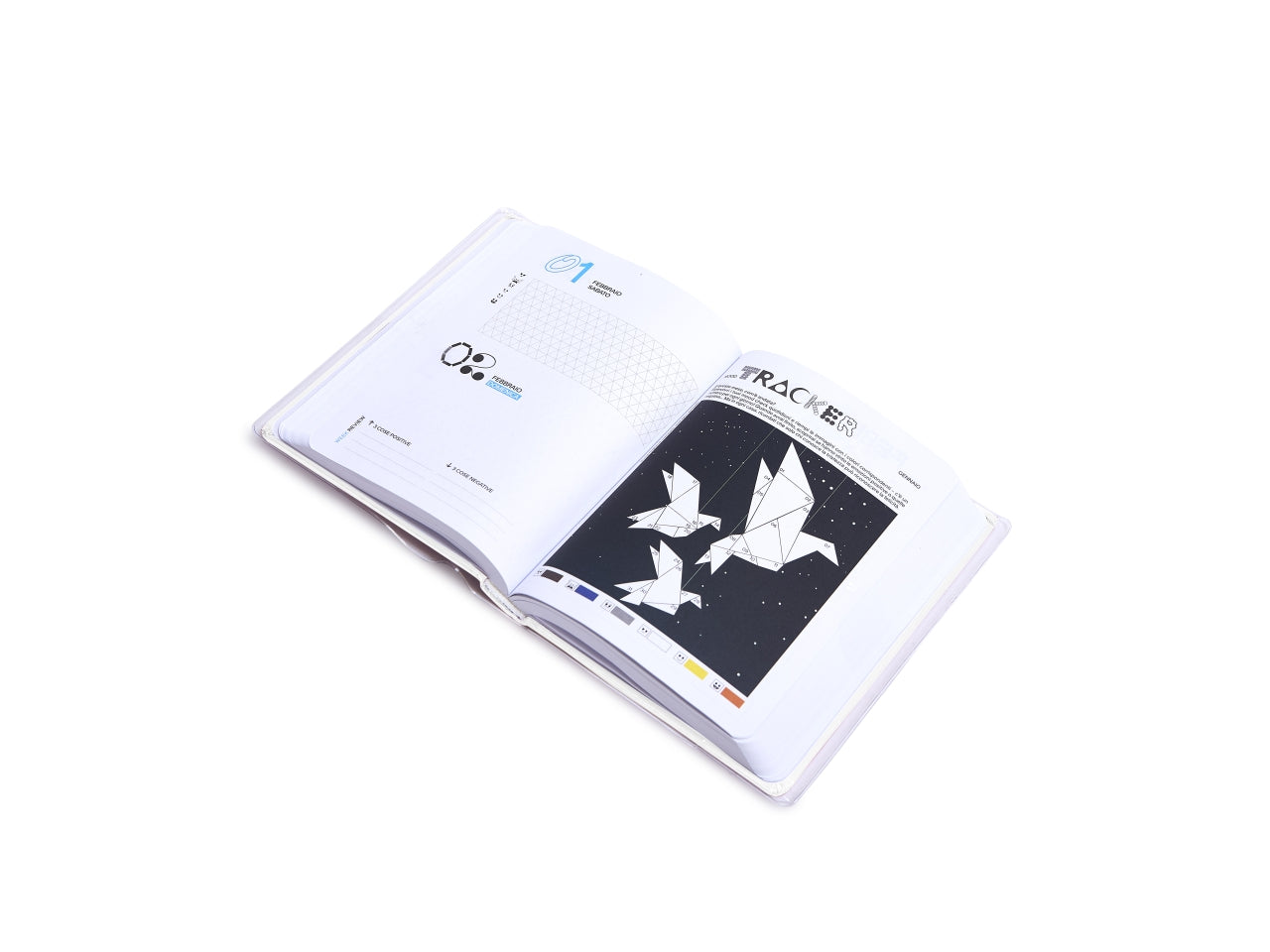 Diario Scuola 2024-2025 BE YOU Extra White Small, Agenda 12 Mesi Datata, Formato Easy 12,5cm x 16,5cm, Diario con Sticker e Segnalibro, Colore Bianco - Giochi Preziosi
