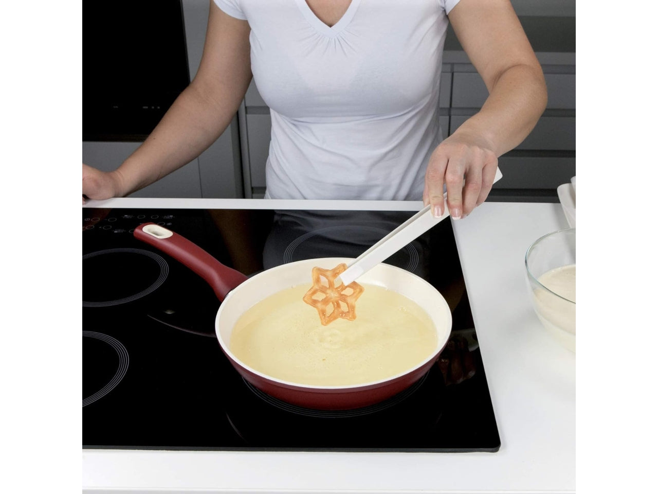 Stampi Frittelle 19 cm con manico e 4 stampi Tescoma Delicia