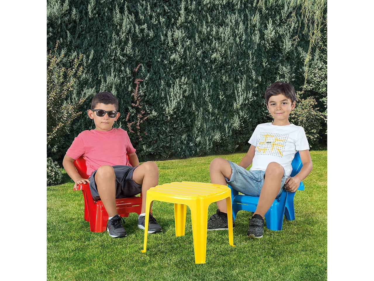 Set tavolo e due sedie
