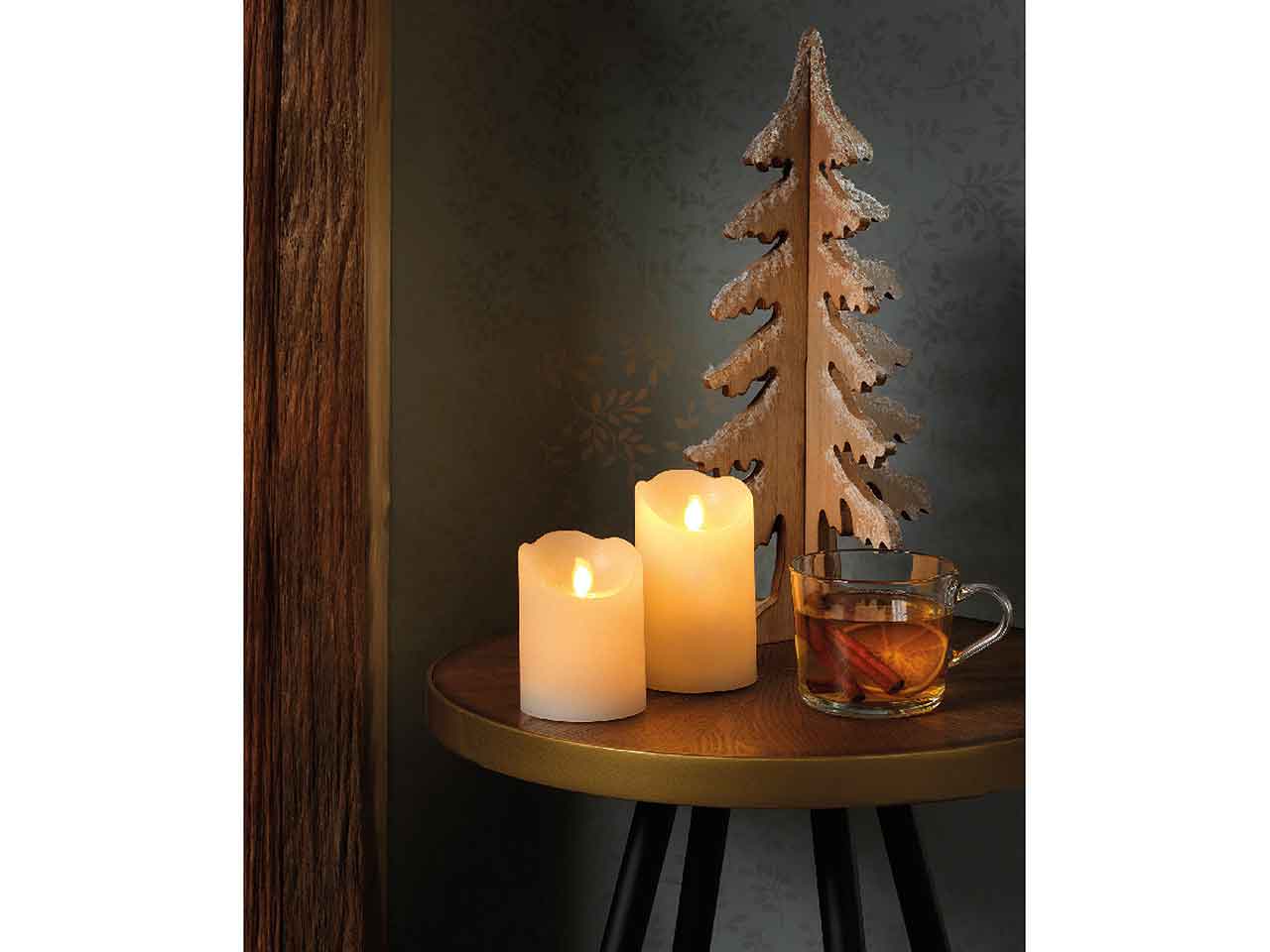 Candela led ondulata in cera ad uso interno colore panna bianco caldo misura alt.10cmd.7.5cm  3mm  1