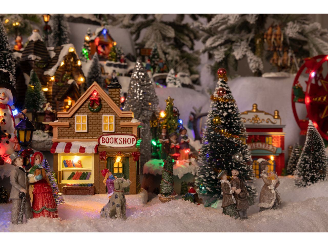 Scenario natalizio con led in plastica per uso interno colore multicolore misura lun.7.5cm x lar.10cm x alt.14cm  5mm  11