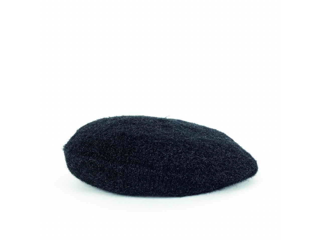 Cappello basco nero filato peloso taglia unica