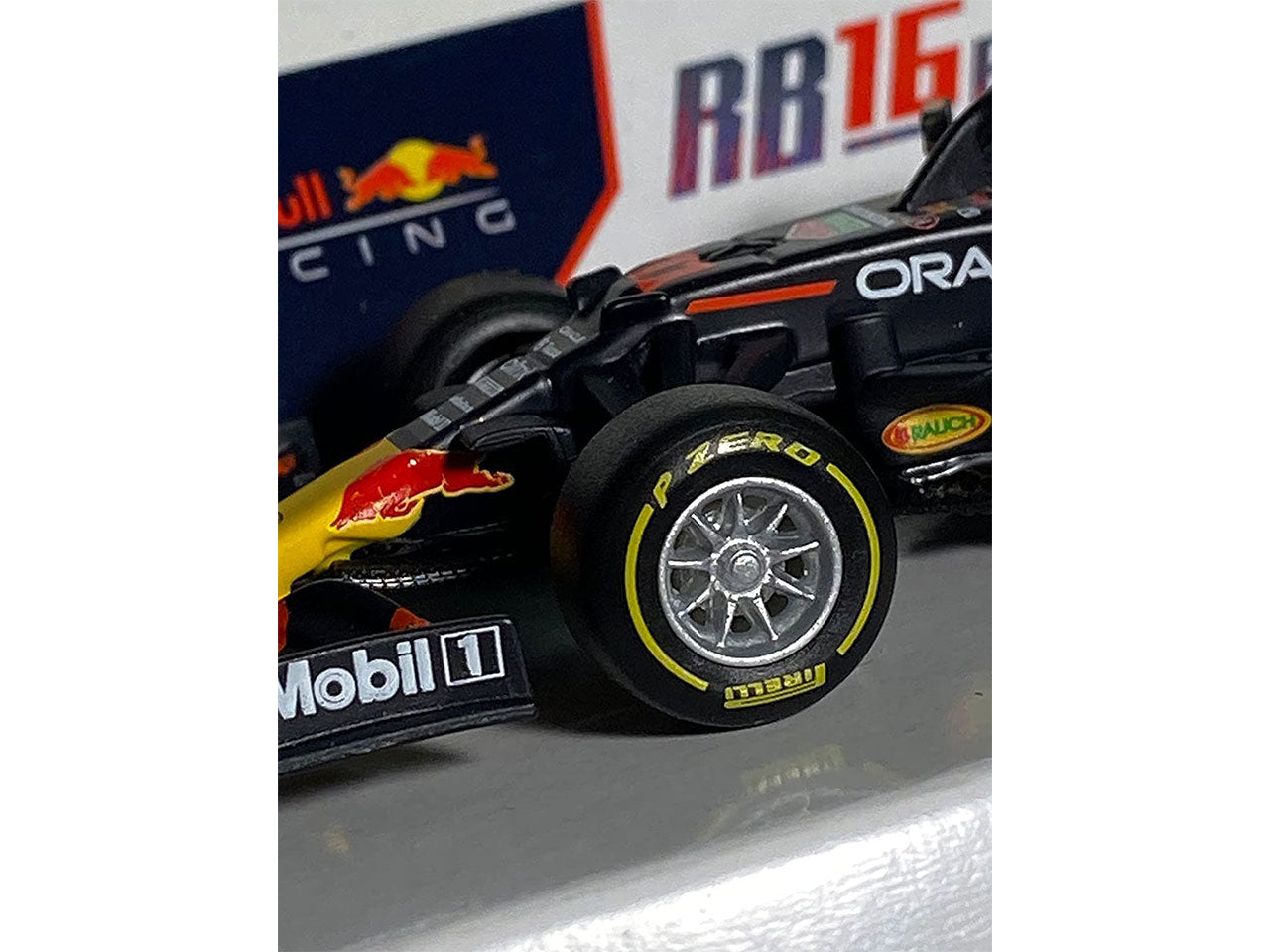 Auto 1:43 red bull racing rb16b #33 922948.024