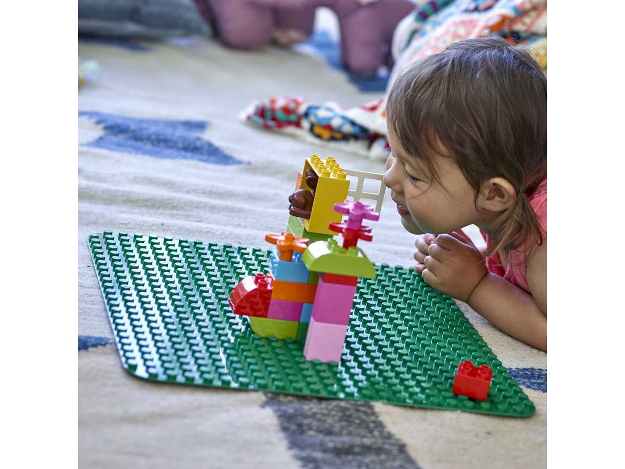 lego duplo base verde.