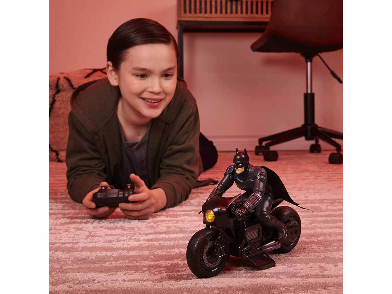 Batman movie batcycle r/c 6060490