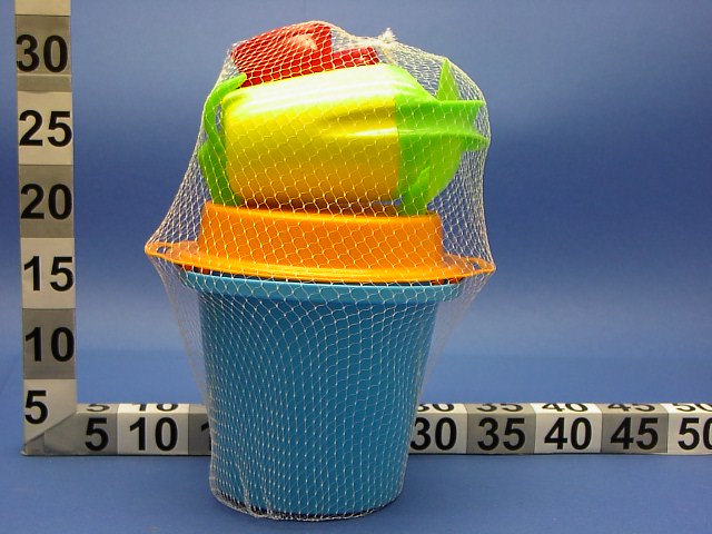 set giochi da spiaggia con annaffiatoio