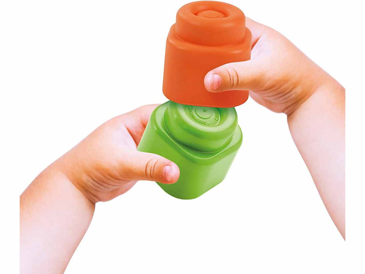 Clemmy baby shark small bucket 17427