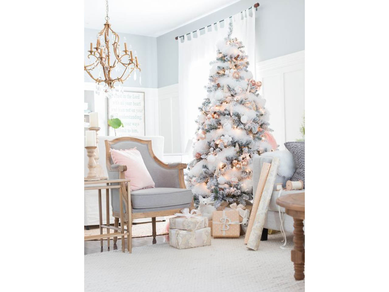 Albero di natale slim montana innevato 270cm 1227 rami diametro 124cm