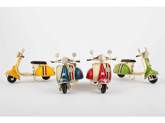 Scooter 125 bicolore 11x5x7.5cm 51060