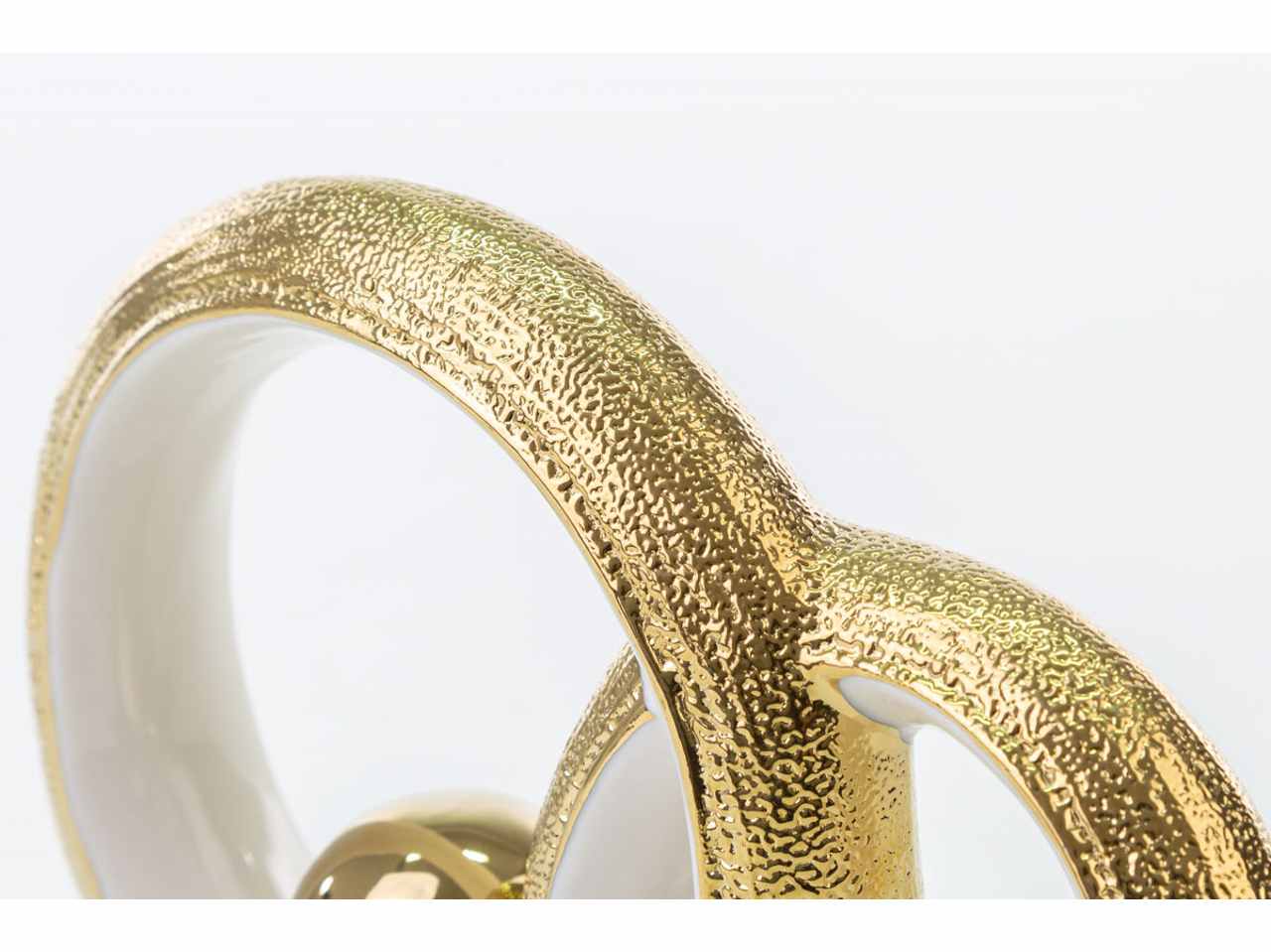 Cerchi porc. oro 18x4,5xh.13,5cm 54247