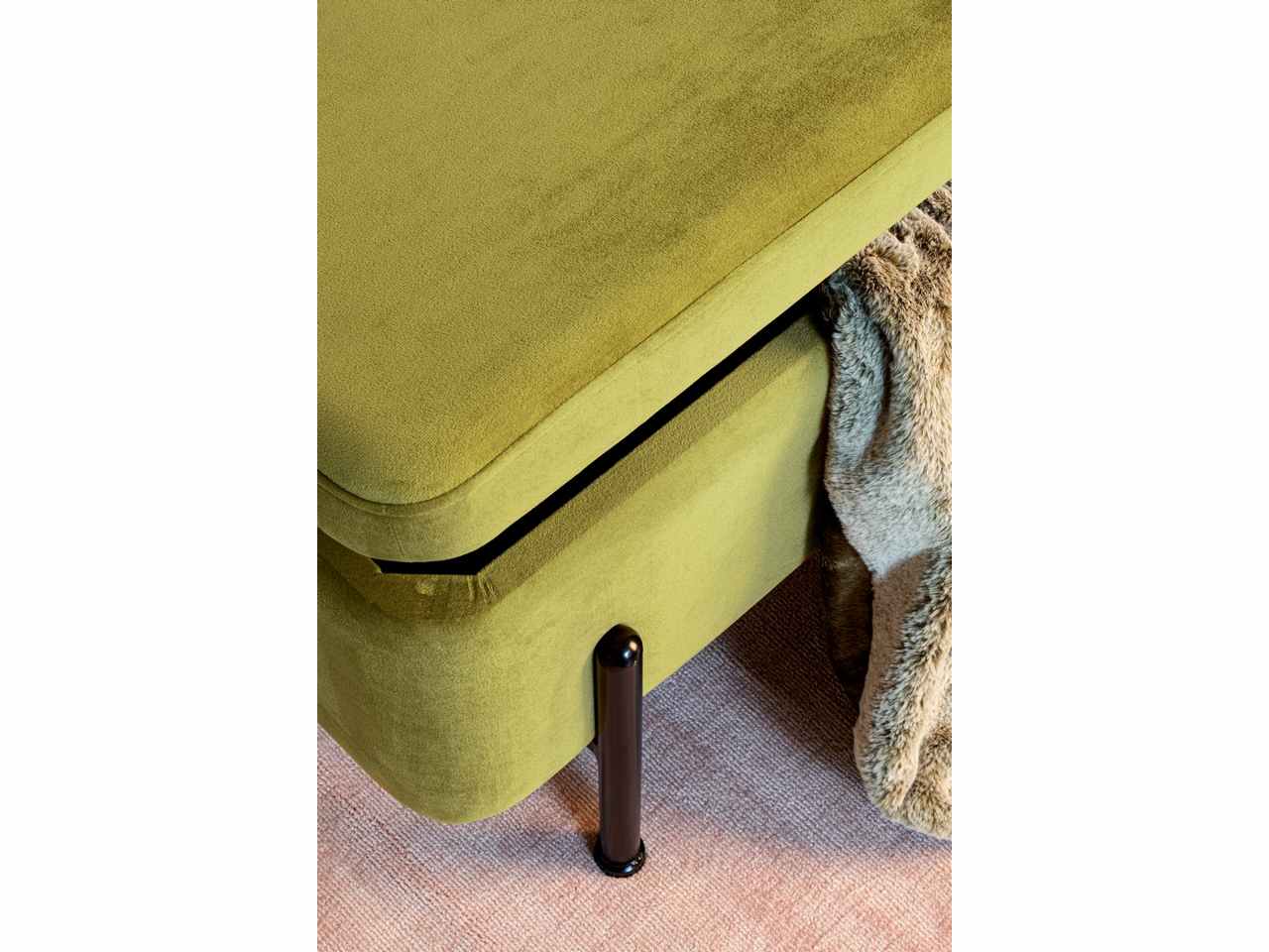 Panca nero in multistrato colore verde oliva effetto velluto 110x42xh.42cm