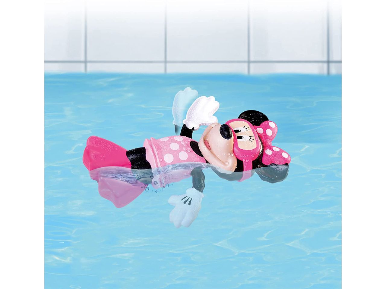Minnie nuotatrice