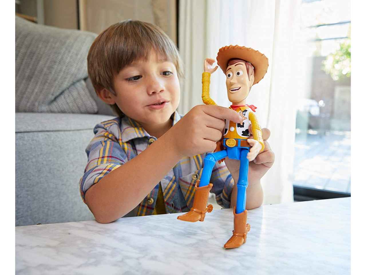 Toy story pers.woody parlante gpj26