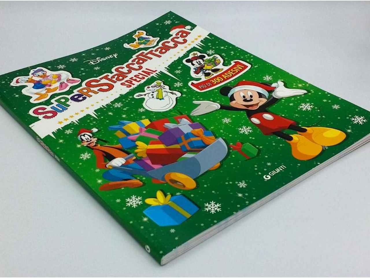 Libro natale superstaccattacca